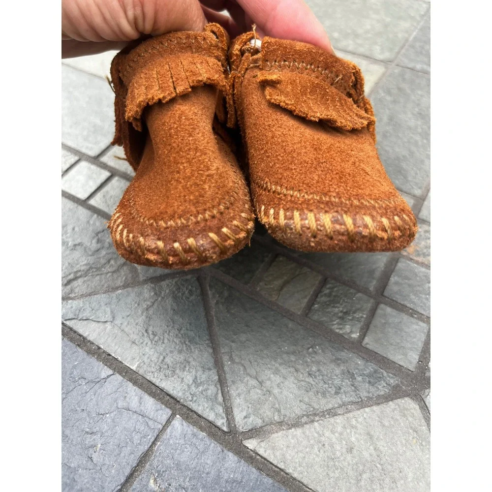 Minnetonka Kids Brown‎ Suede Fringe Moccasins Infant Size 3 1762 Booties